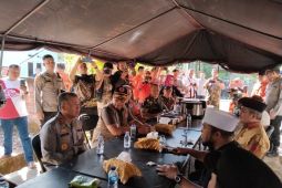 Gubernur Bengkulu dorong gotong royong untuk bangun rumah korban gempa