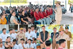 Gubernur Kalteng menyapa dan terima aspirasi orang tua siswa