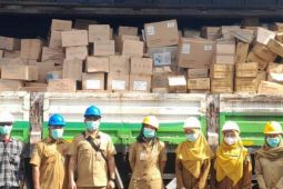 Cegah beredar di masyarakat, Dinkes Tangerang musnahkan obat kadaluarsa