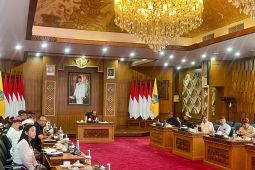 Gubernur minta percepat penerapan pengobatan tradisional Bali