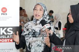 Anggota DPR meminta uji klinis vaksin TCB libatkan pakar dan BPOM
