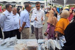 Bupati Belitung ajak beli dan konsumsi pangan lokal