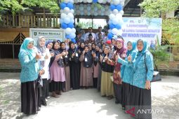 Wabup Asahan launching sekolah lansia di Desa Sei Kamah I