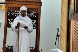 Khatib H Abu Sufyan ingatkan masalah kesombongan dan keangkuhan