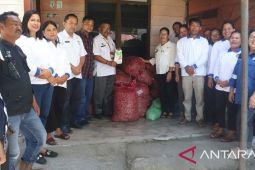 CSR SOL 2025 fokus pendampingan pengembangan kelompok tani bawang merah dan penenun ulos