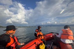 Tim SAR gabungan cari warga Singkil tenggelam di Pantai Manado