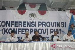 Konferprov PWI Bali 2025 secara aklamasi memilih Dira Arsana sebagai Ketua PWI periode 2025-2029