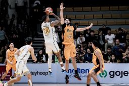 Dewa United tundukkan Kesatria 86-84