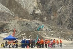 Ketua Koperasi Al-Azariyah-Kepala Teknik jadi tersangka longsor Gunung Kuda Cirebon