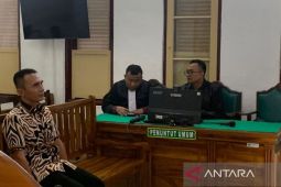 Jaksa dakwa mantan Kades Fadoro Bahili korupsi dana desa Rp425 juta