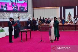 Endang Susilawatie resmi gantikan Agus Pramono jadi anggota DPRD Kalteng