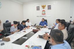 Pemkot Makassar terapkan sistem cashless pada transaksi layanan Perusda