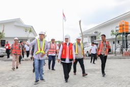 Khofifah ajak masyarakat cerdas berinvestasi di era digital
