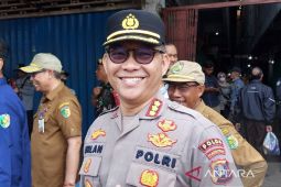 Polda Kalteng pastikan pendistribusian sembako lancar