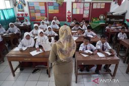 Kemarin, pencairan subsidi upah sampai aturan WFA bagi ASN