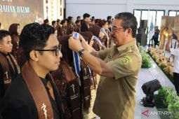 Unpatti Ambon kembali kukuhkan 54 dokter baru tingkatkan layanan kesehatan Maluku