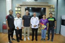 Ipunk ajak Sahari Gultom Sang Legenda Sepakbola mengabdikan diri pada Spobnas Dispora Sumut