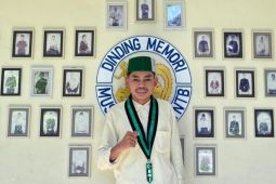 Akankah Teluk Saleh dan Lakey Peak Jadi Destinasi Wisata Dunia?