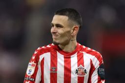 Klub promosi Liga Inggris, Sunderland permanenkan Enzo Le Fee dari AS Roma