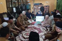 Pemkot Jambi serahkan santunan untuk petugas haji meninggal