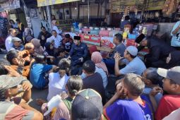 Pemkab tarik kunjungan wisatawan lewat penataan Pantai Boom Tuban