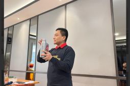 Jangan tergiur harga murah oli palsu, ini bahayanya untuk mesin