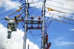 PLN UP3 Ambon tangguh hadapi cuaca ekstrem amankan pasokan listrik dengan sigap