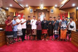 Gubernur Koster jawab ketakutan rakyat jika dibangun terminal LNG