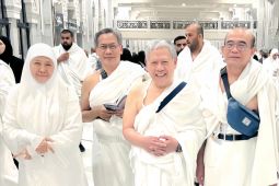 Khofifah laksanakan lempar Jumrah dan Thawaf Ifadhah usai wukuf di Arafah