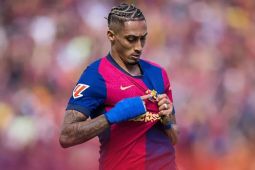 Raphinha dan Joan Garcia absen bela Barcelona