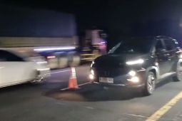 Contraflow diterapkan di Tol Jakarta-Cikampek KM 65 hingga KM 47 arah Jakarta