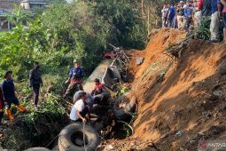 Kecelakaan di Gekbrong Cianjur, dua orang tewas akibat rem blong truk tangki