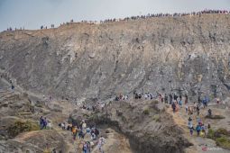 Penutupan aktivitas wisata Bromo saat Kasada