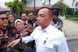 Prasetyo Hadi:  Jam Rolex pemain Timnas dibeli dari dana pribadi Prabowo