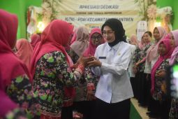 Pemkot Kediri tambah insentif guru non-ASN