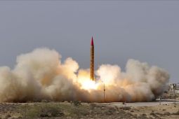 Kepala Intelijen AS: Dunia makin dekat ke ambang perang nuklir