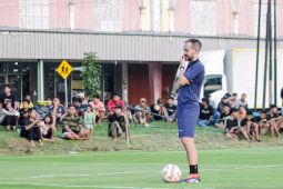 Mario Lemos bidik target tinggi setelah kembali dipercaya Persijap