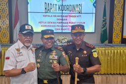 Kejati NTT menemukan indikasi kerusakan 2.100 rumah bagi pejuang Tim-Tim