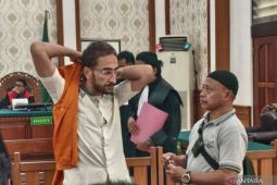 Di pengadilan Denpasar, warga Palestina miliki narkoba minta dibebaskan