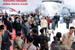 Presiden Prabowo tinjau kapal rudal siluman buatan Republikorp di Indo Defence