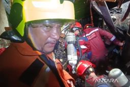 Nenek dan cucu tewas berpelukan saat kebakaran di Makassar