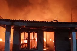 Sejumlah ruko di Fatmawati Jakarta Selatan terbakar