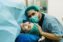 Aaliyah Massaid dan Thariq Halilintar sambut kelahiran anak pertama