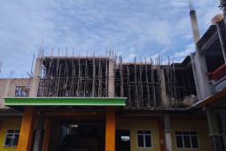 Pesantren Al Mansyur Bangka Belitung terima bantuan dari Bank Syariah Indonesia