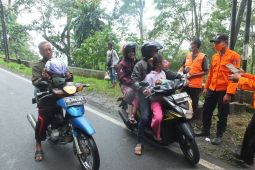 Gunung Raung Jatim kembali erupsi