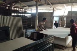 Polres Lebak bangun rumah warga miskin agar layak huni