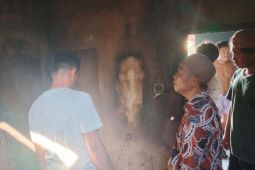 rumah warga di Lombok Barat hangus terbakar