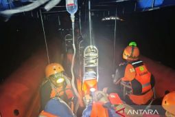 Basarnas Ambon evakuasi satu ABK kapal kargo di Perairan  Kepulauan Aru