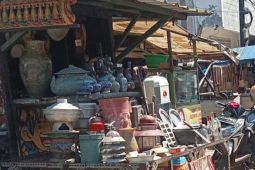 Tertarik barang antik? 8 rekomendasi pasar loak di Bandung