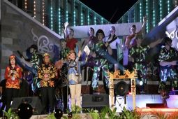 Gubernur Kalteng luncurkan Car Free Night 'Huma Betang Night 2025'